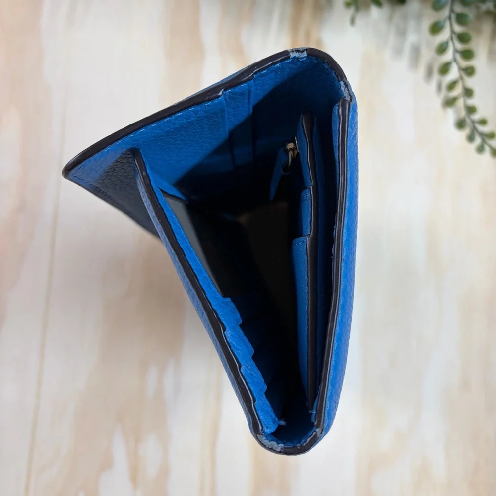 Michael Kors Blue Wallet - Picture 10 of 13